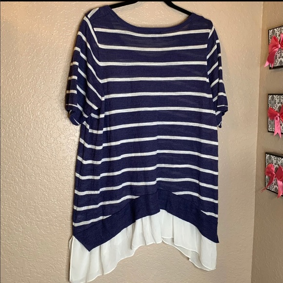 Torrid STRIPED SHARKBITE SWEATER - Picture 5 of 6